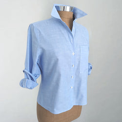 The Crop Light Blue Shirt
